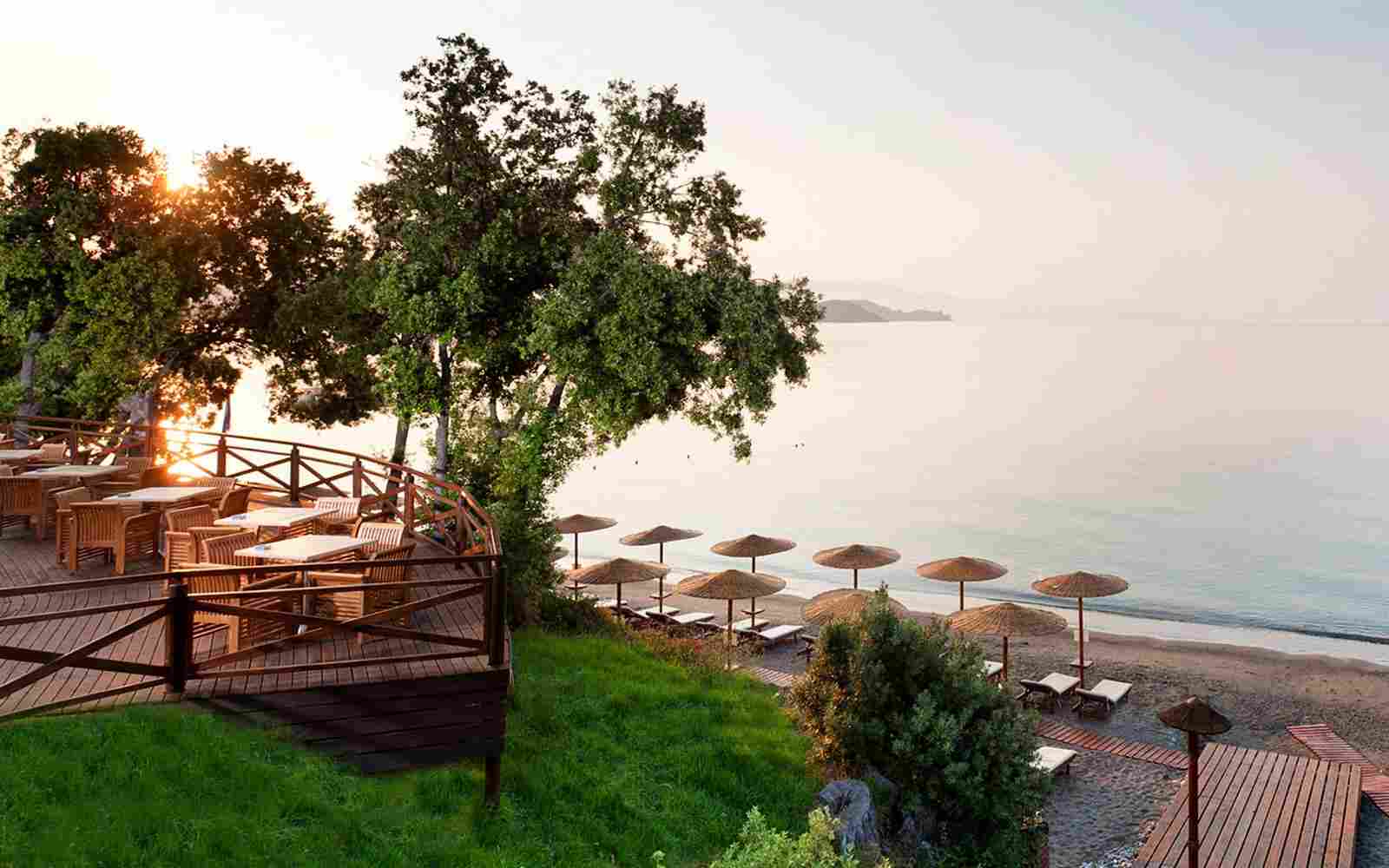 https://www.gajeta.com/wp-content/uploads/2016/03/summer-beach-03.jpg
